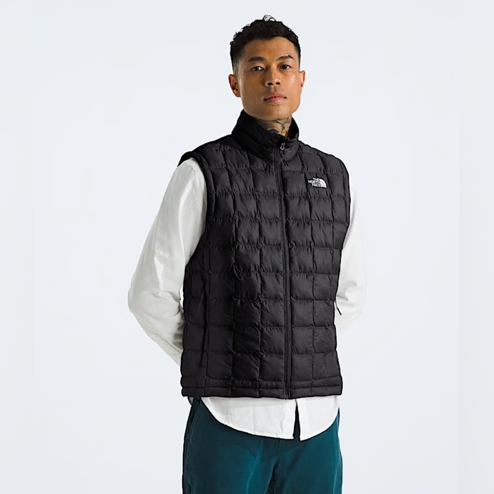 The North Face Men’s ThermoBall Vest 2.0 Puffer Jacket in Black Size Medium - Picture 1 of 10